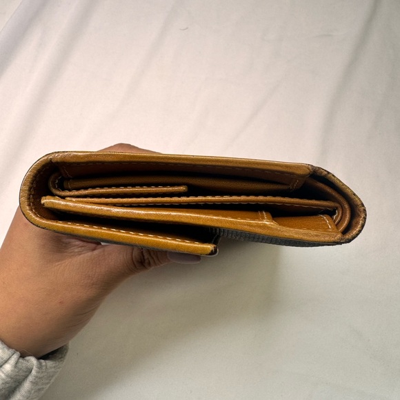 Fendi wallet - Picture 4 of 9